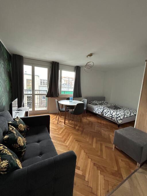 Klimatyczne Gniazdko Przy Rynku Apartman Wrocław Kültér fotó